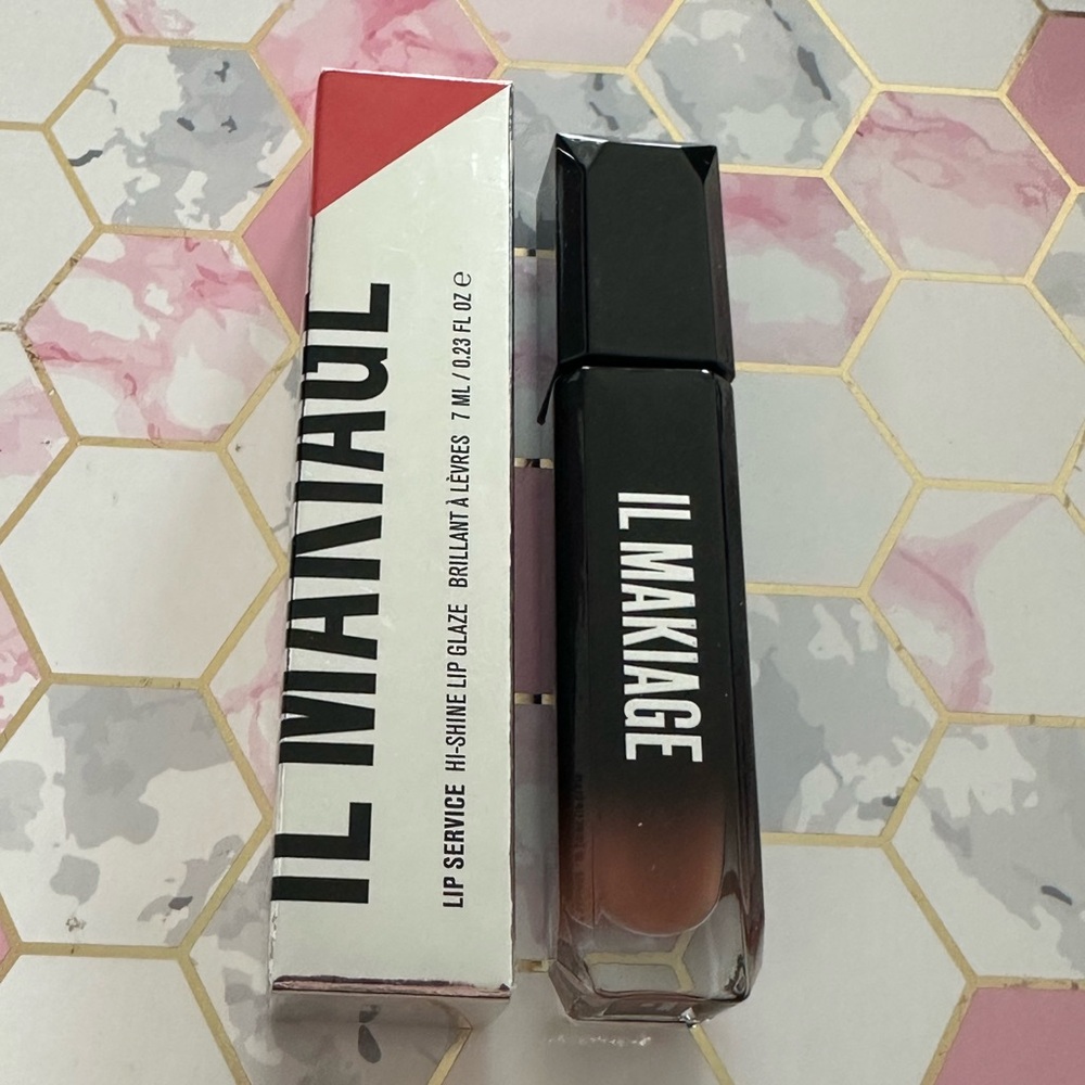 IL MAKIAGE Lip Service Lip Gloss